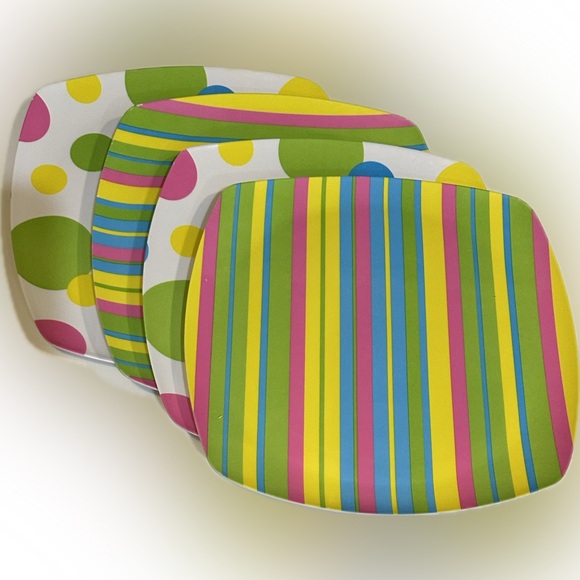 VTG PASTEL STRIPED SPOTED LIGHT MELAMINE 9.5” 4 PLATES EASTER DORM PARTY PICNIC - Picture 3 of 14